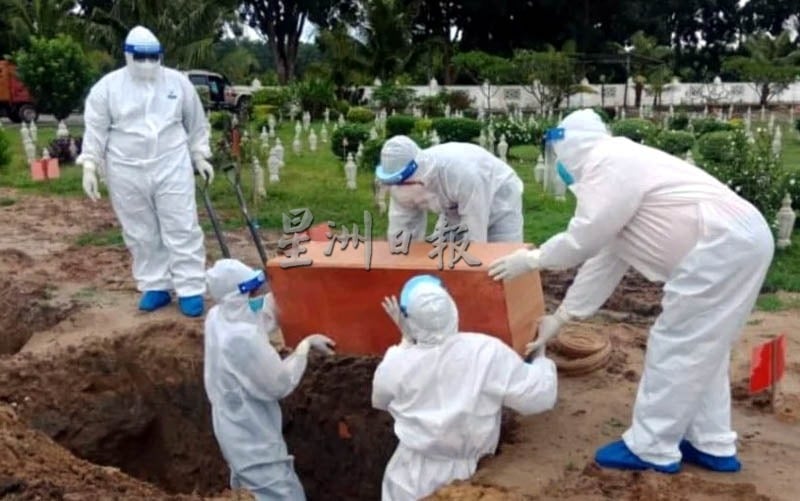 早产残障男童家中病逝 解剖前检测出确诊冠病 早产残障男童家中病逝 解剖前检测出确诊冠病