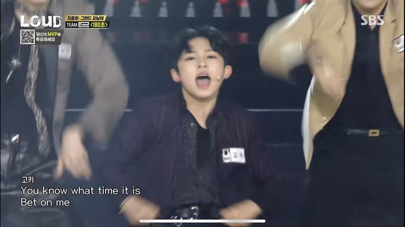 12岁男团成员唱性暗示歌词．PSY挨批