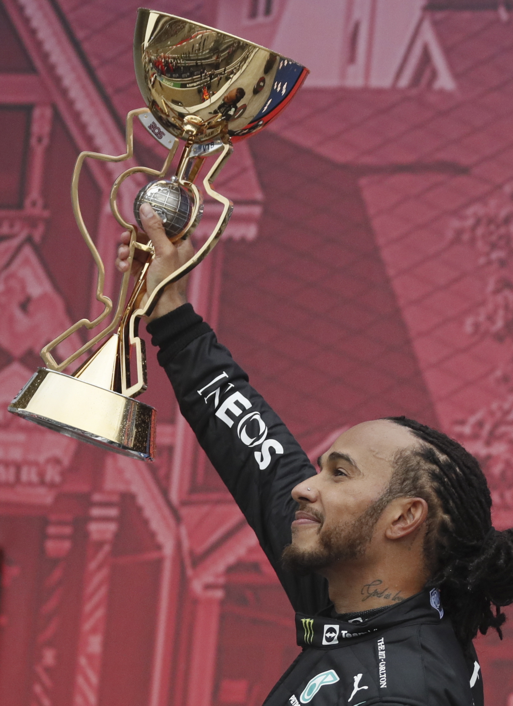 14年间打下100冠江山  小汉：神奇时刻降临