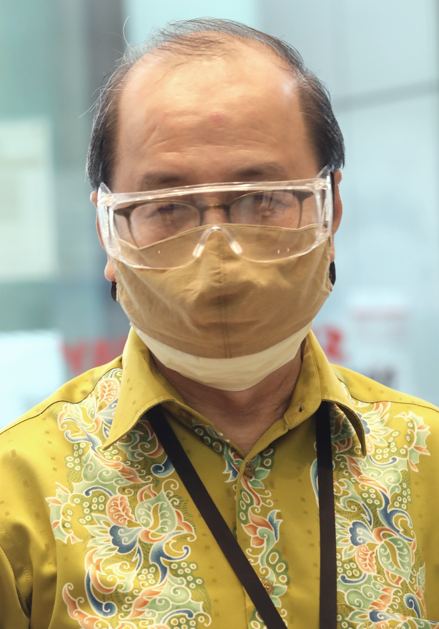  29日见报／ 下全国版：Sunway Medical移交口罩给星洲日报基金会（全国新闻版）