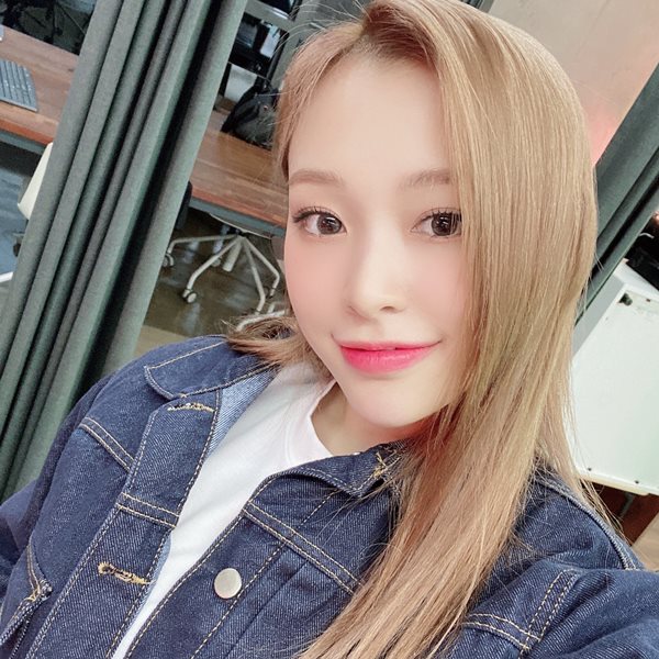 ASTRO队长确诊．2成员路线重叠急检测