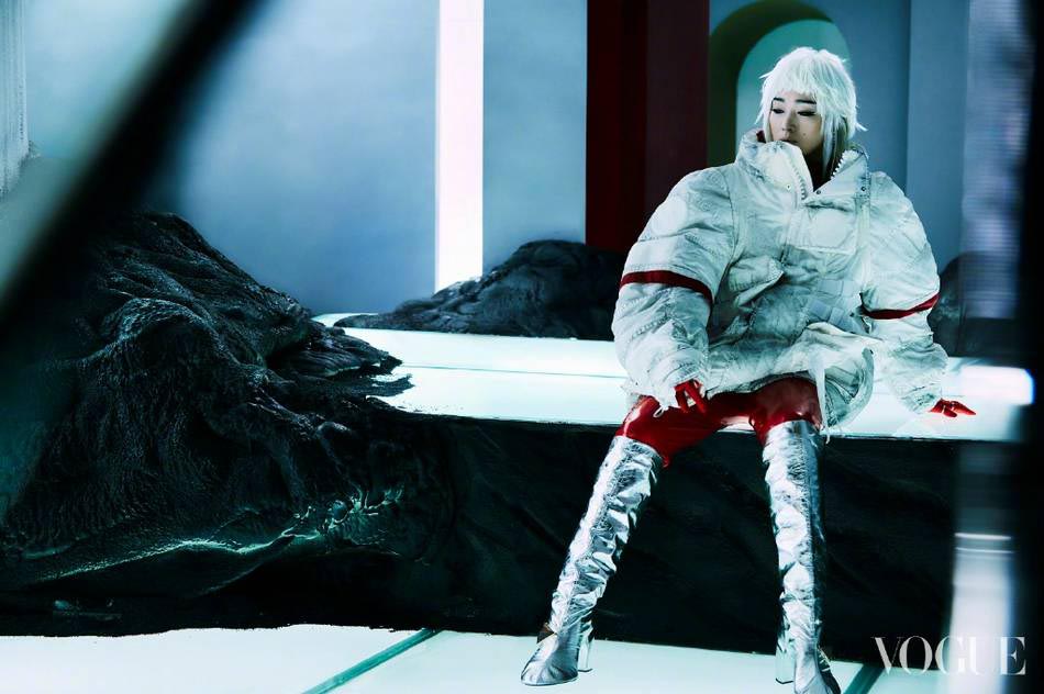 “电影院里给不了你娱乐”.巩俐娱乐圈论引舌战