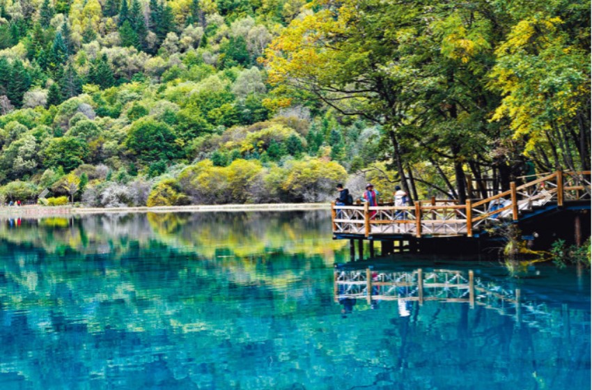 九寨沟修复四年 景区全域恢复开放