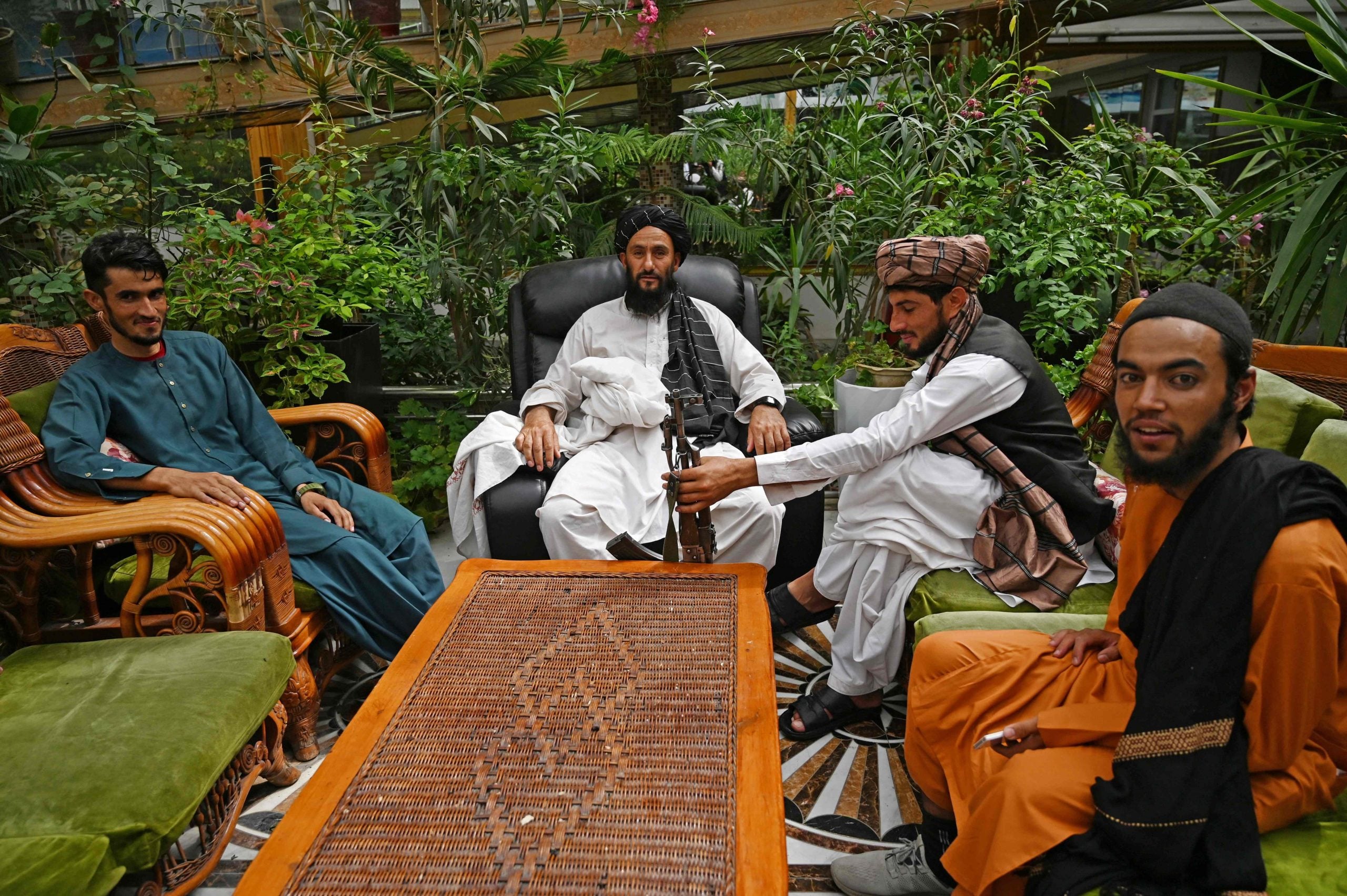 阿富汗军阀豪宅遭占领 超奢华内装曝光