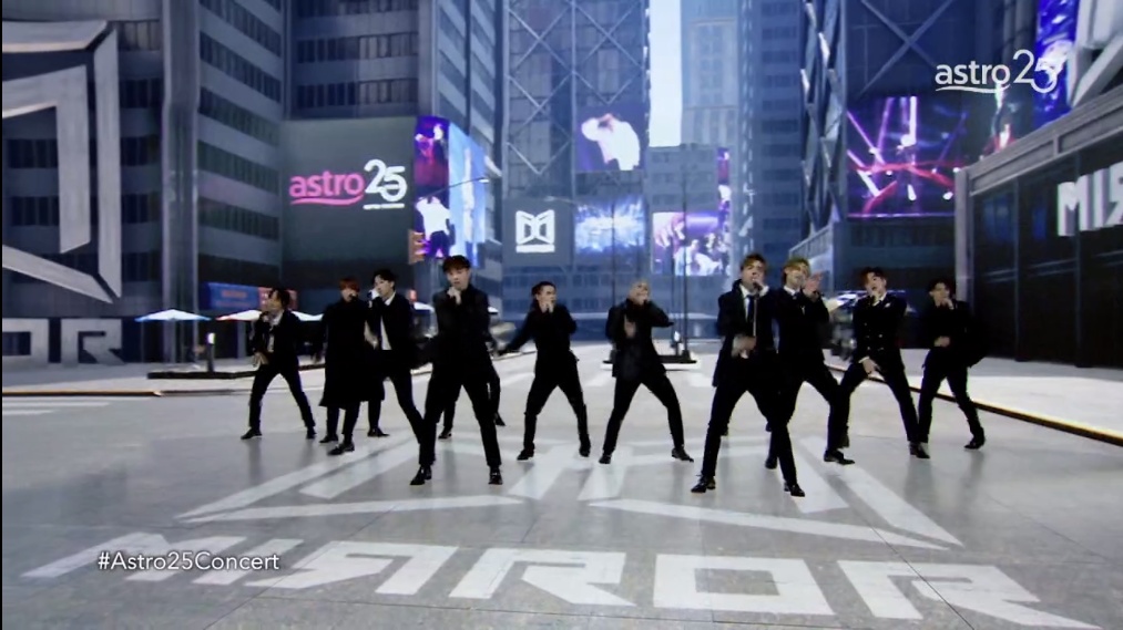 《Astro 25 Concert》|群星马拉松接力唱.茜拉玛吉豪宅意外曝光