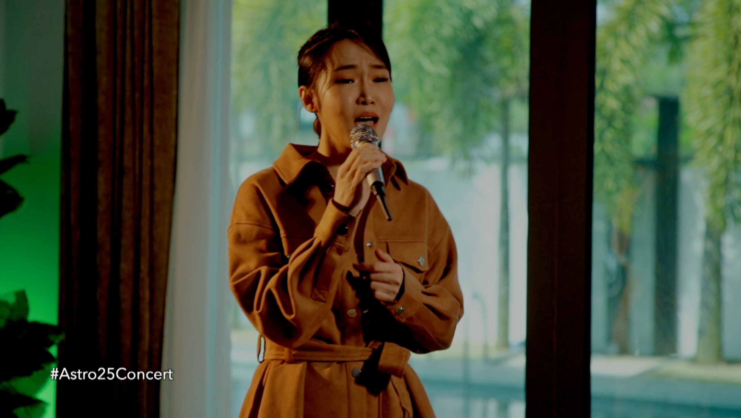 《Astro 25 Concert》|群星马拉松接力唱.茜拉玛吉豪宅意外曝光