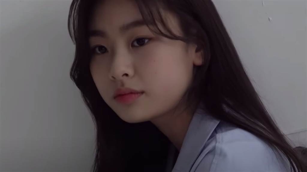 《尸杀列车》孔刘女儿长大了.15岁金秀安撞脸姜素拉