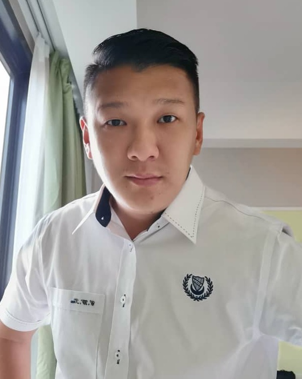 下载Flexi Parking或刷卡 米都UTC无现金停车