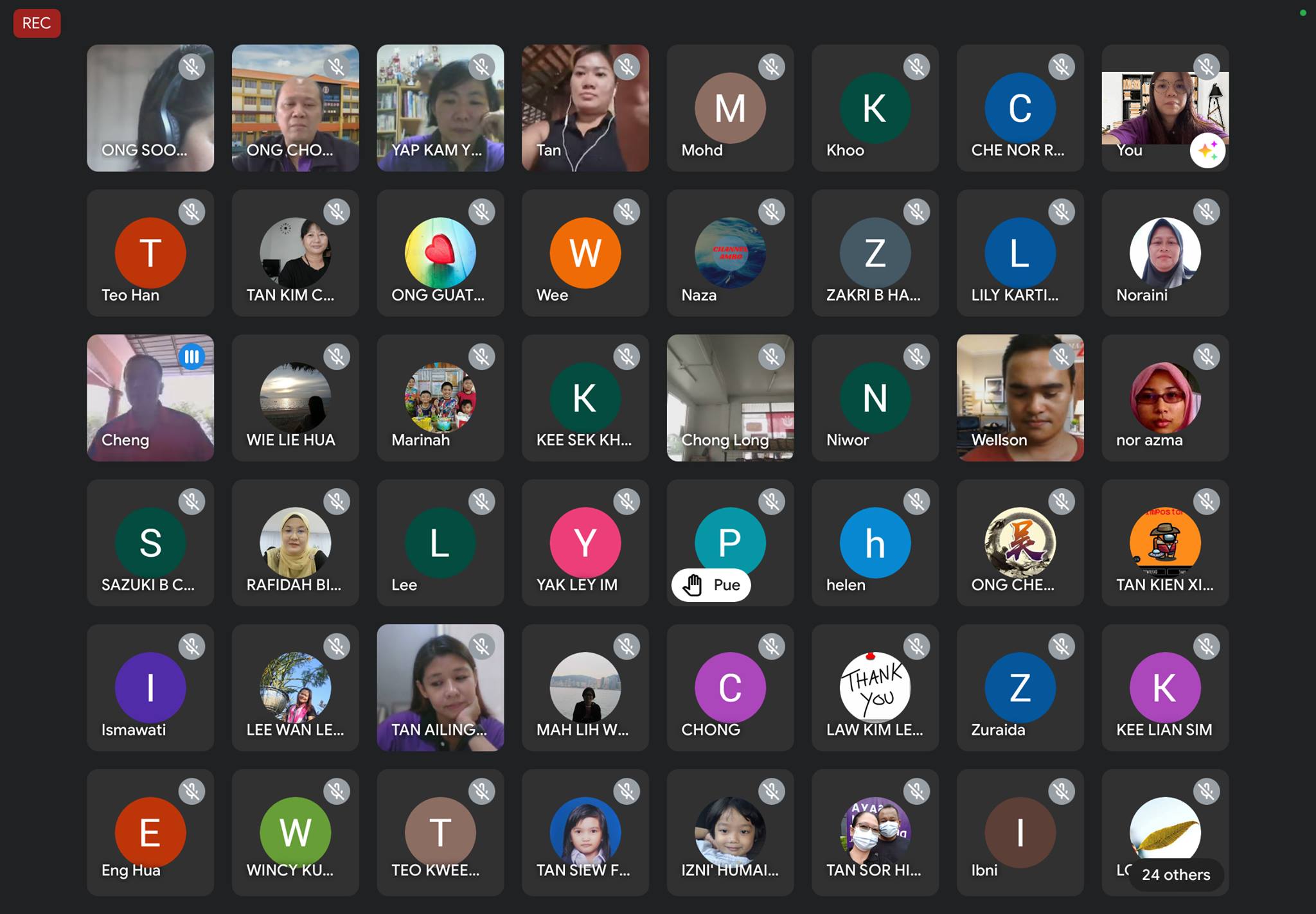东:由于冠病疫情严峻,丹州浮罗真隆培实华小家协首次以线上方式举办第49届家教协会常年大会,家长及教师们也通过校方所发送的链接出席大会。