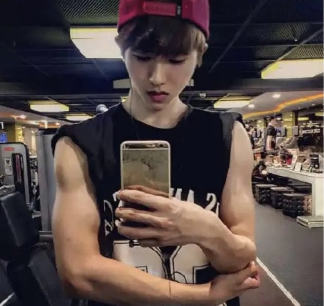 中国再祭8限娱令 |禁播偶像养成节目‧杜绝娘炮审美	