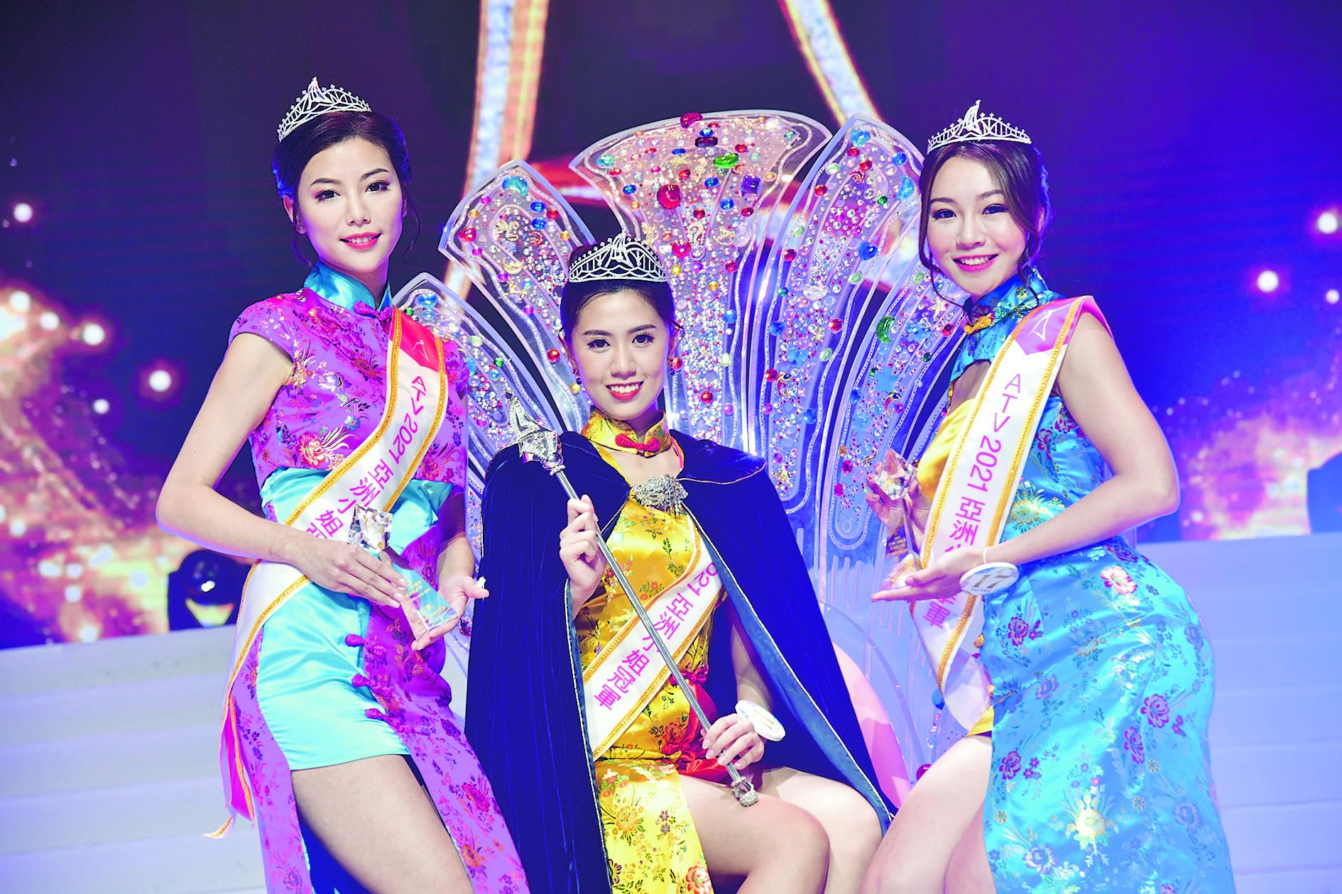 亚洲小姐竞选2021︱薛影仪夺最佳努力大奖掀高潮