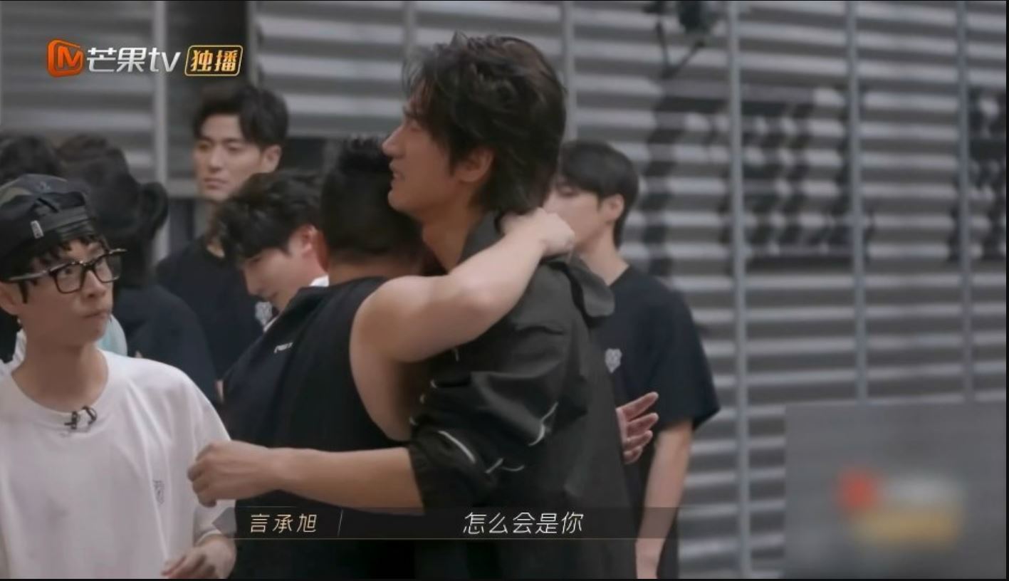 人气垫底不主动淘汰‧敖犬晋级挨骂没担当