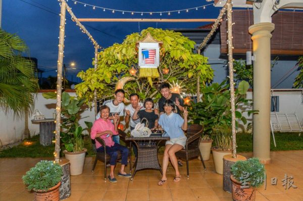 供fb/(今日必下)爱国月“疫”起庆中秋车房布置赛