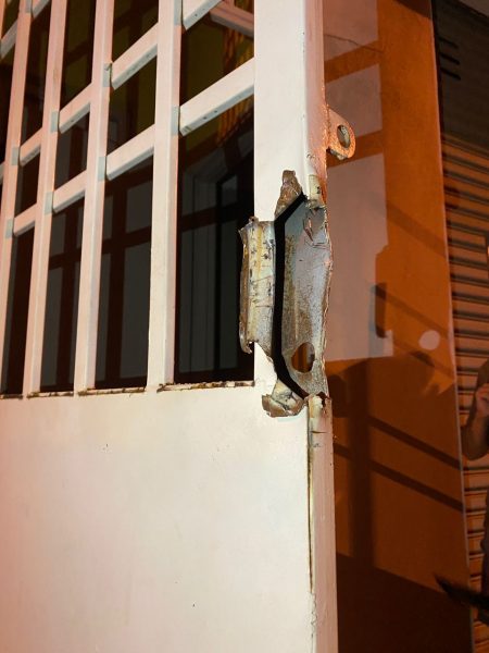 供fb/窃贼午夜爆窃咖啡馆，偷走3台逾万令吉机器