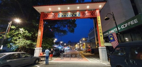 供FB/无人愿承担风险,生意又冷清,芙文化街堂食陷两难