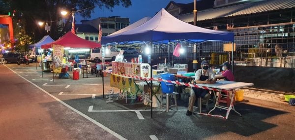 供FB/无人愿承担风险,生意又冷清,芙文化街堂食陷两难