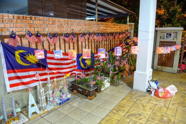 供FB／爱国月“疫”起庆中秋车房布置赛