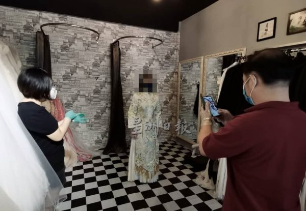 供FB／结婚旺季让婚纱店终于迎生意，料明年涌现新人“抢”日子拍婚纱照