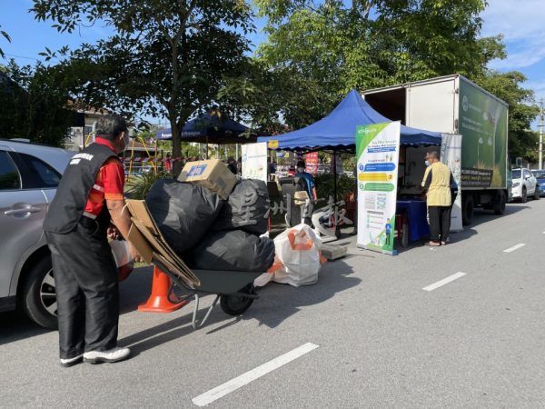 供FB/KITARecycle计划展开2年,回收了近114吨垃圾