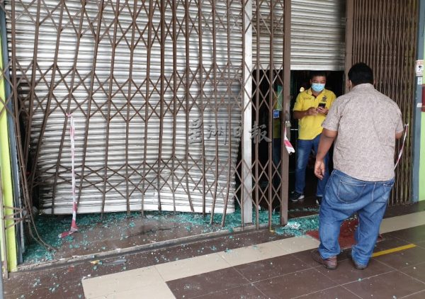 供fb：司机连人带车撞入酒庄，限量版洋酒碎成玻璃渣，业者损失逾8万