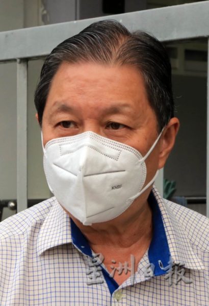 砖石花园地下输水管屡爆裂,居民希望州政府更换
