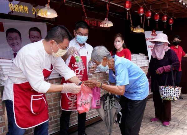 倪可敏:851万人未登记接种 卫长须交代如何应对