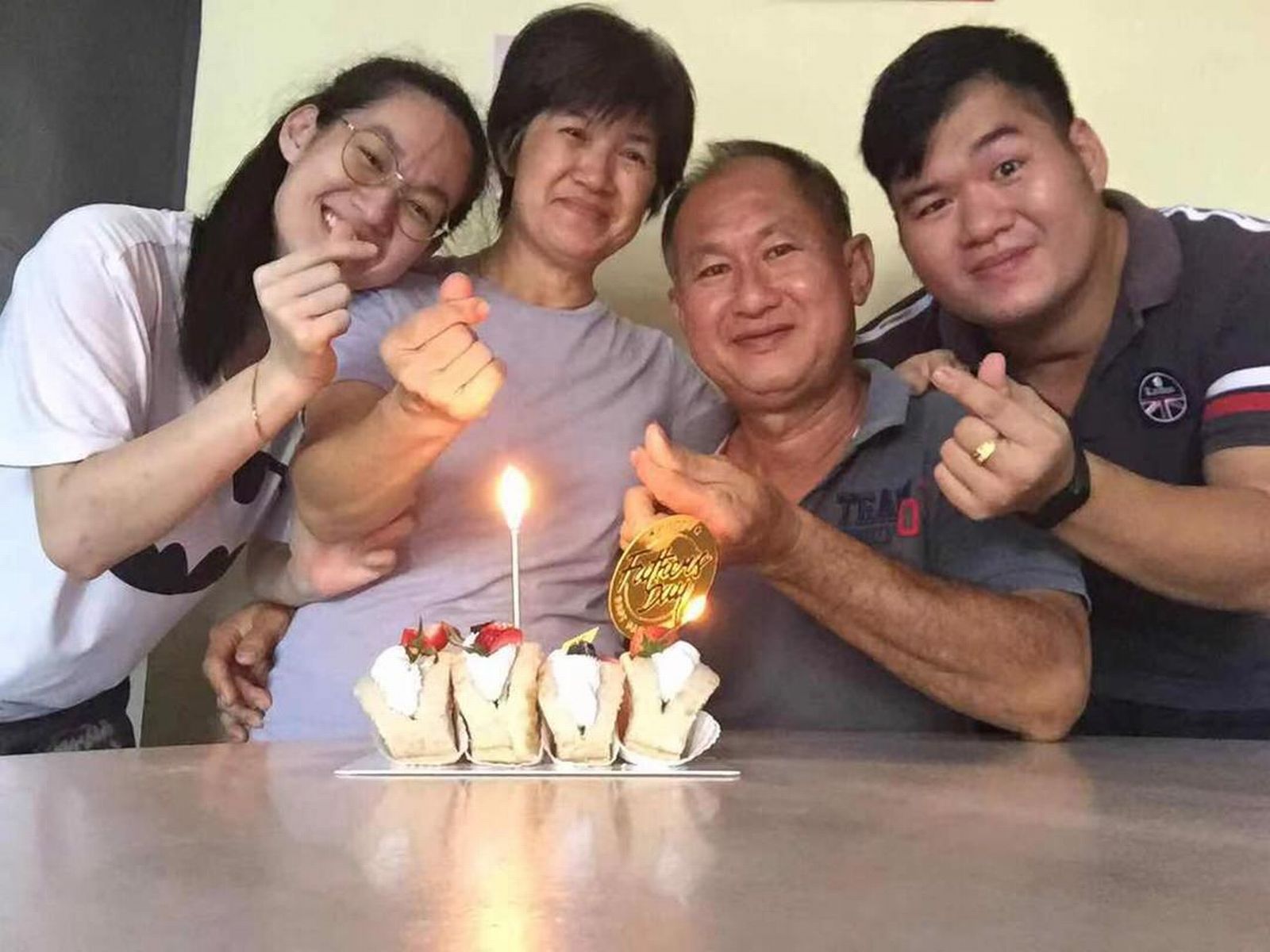 全国：★暖势力（尽快下版）：柔佛东甲“芒果树下爱心角落”传递爱