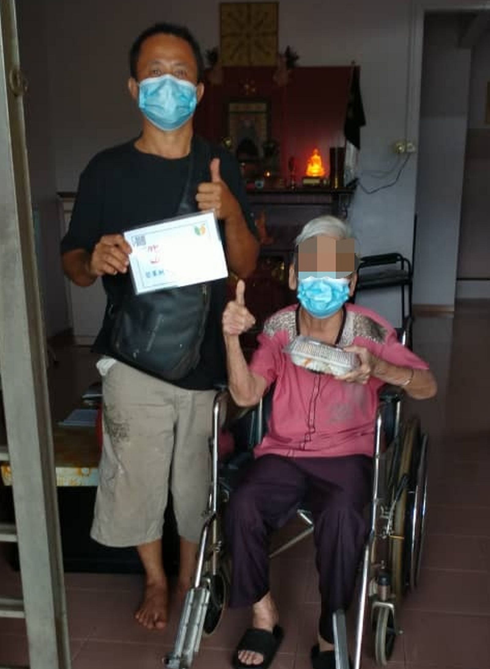 全国：★暖势力（尽快下版）：柔佛东甲“芒果树下爱心角落”传递爱