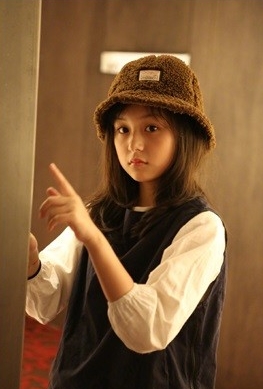 全球年纪最小美女!刘楚恬遭网禁整形