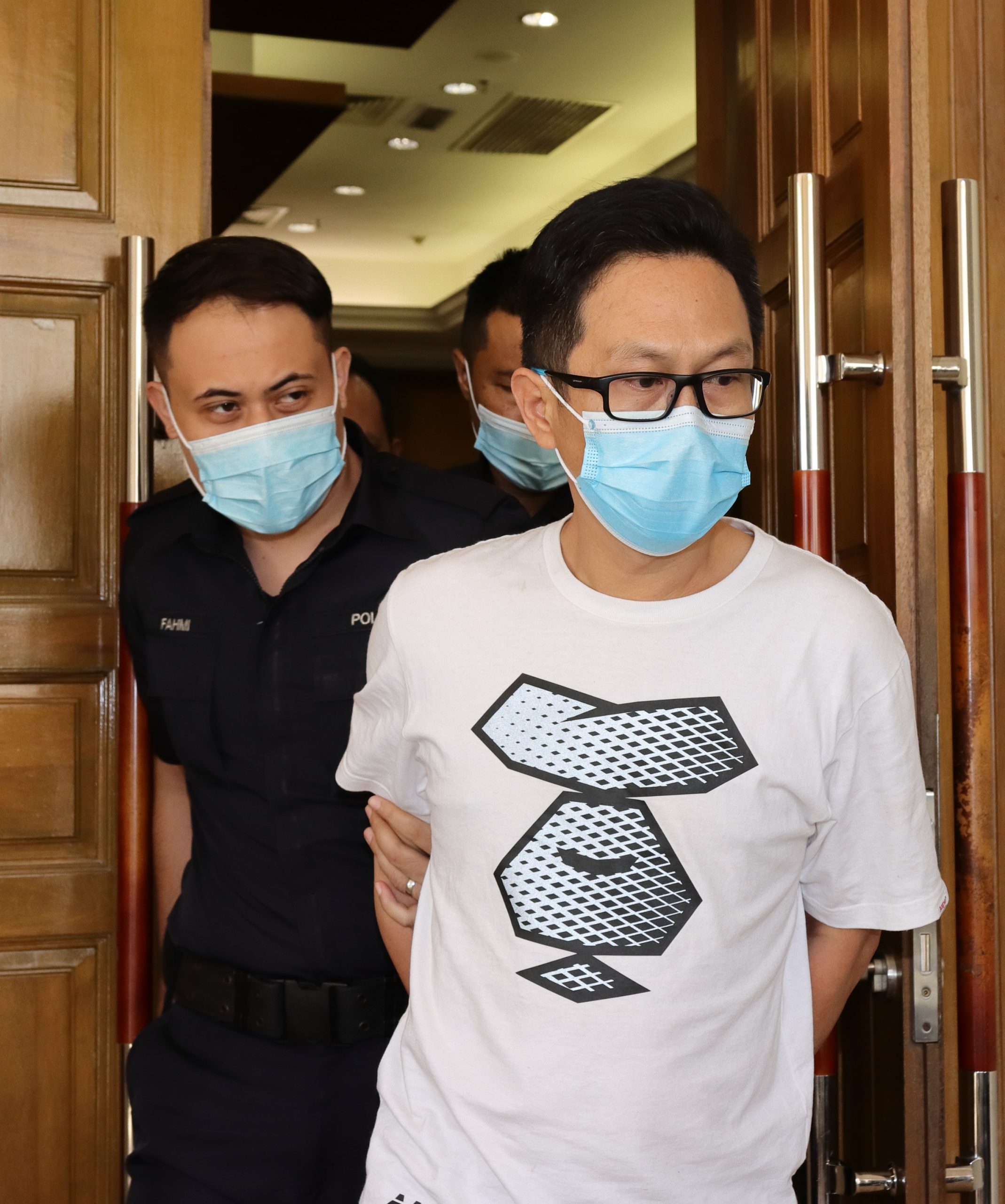 全:渔商逆行撞死人按今日判决。