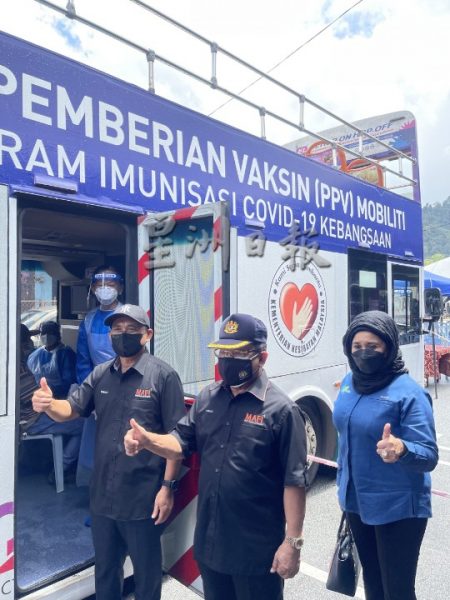 农长:多部门将商鸡价 探讨津贴入口饲料原料