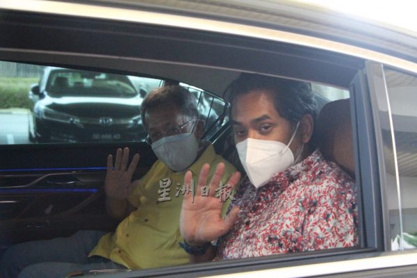 凯里：砂10月开始施打加强针