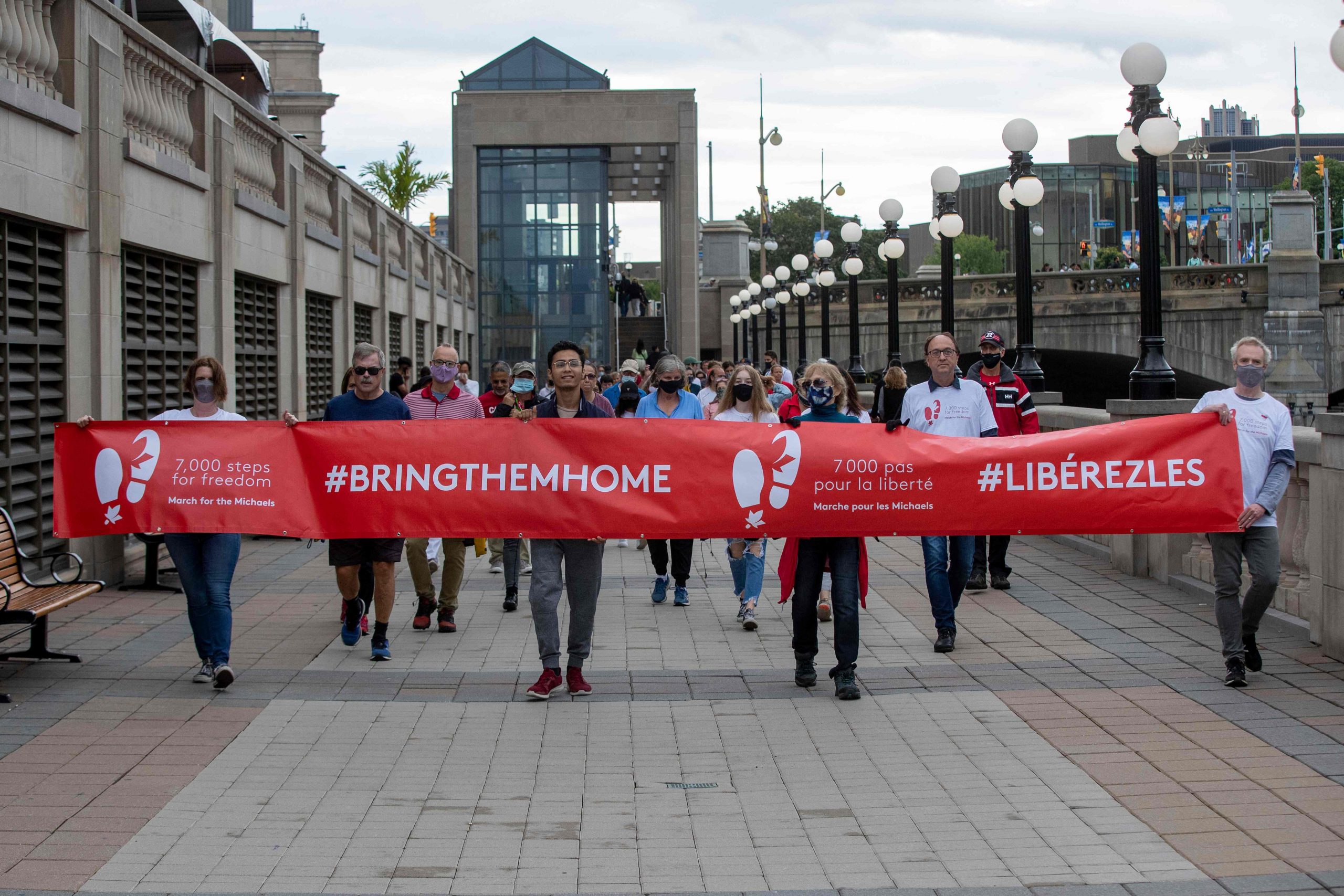 加拿大数百人集会争取康明凯和迈克尔获释