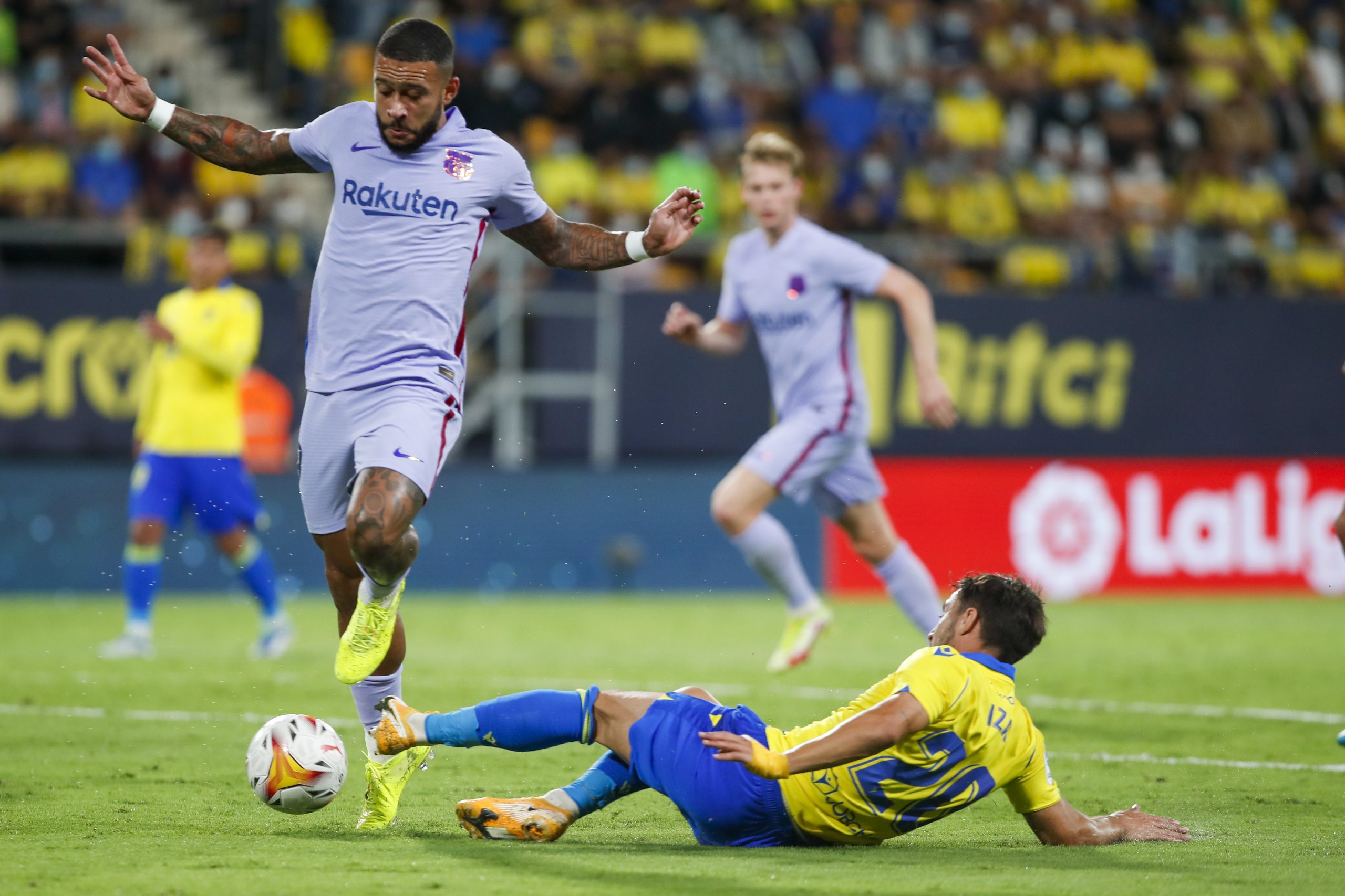 勒万特5个月没赢球了 巴塞需把握良机