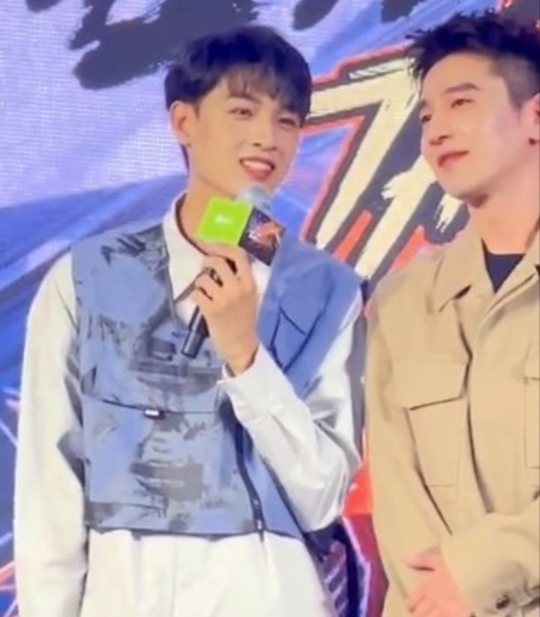 同台高圆圆迷弟.赵又廷霸气呛声:只有我配得上她