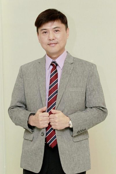 周志辉／吃红曲高胆固醇微降了，请问我需要转吃atorvastatin药物吗？