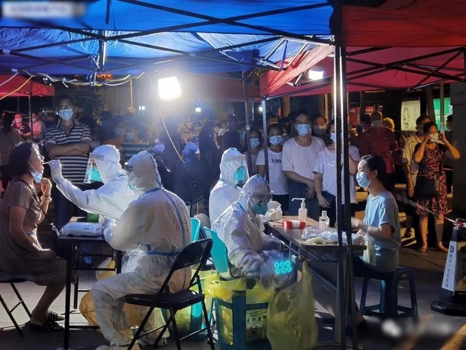 增1本土无症状感染 广州居民连夜检测