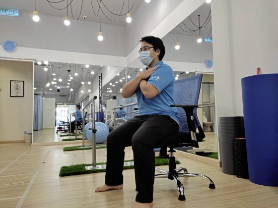 大专物理治疗师叶翠敏/Covid-19康复者 居家自我观察心肺功能、肌耐力