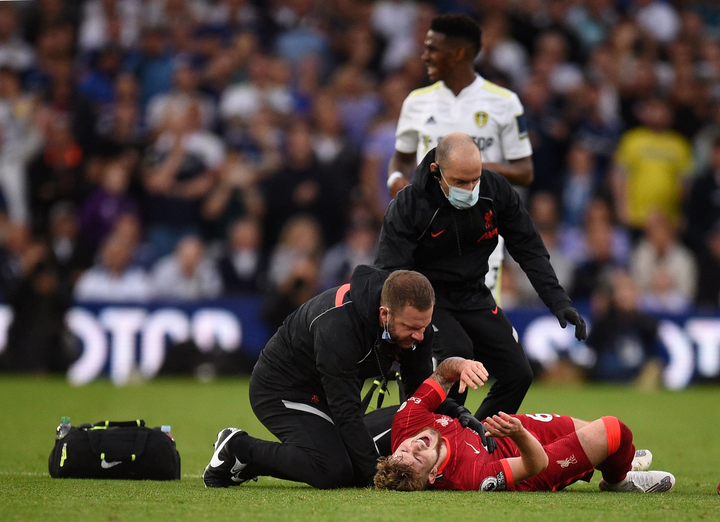 大胜利兹4轮砍3胜 红军折损新星高兴不起