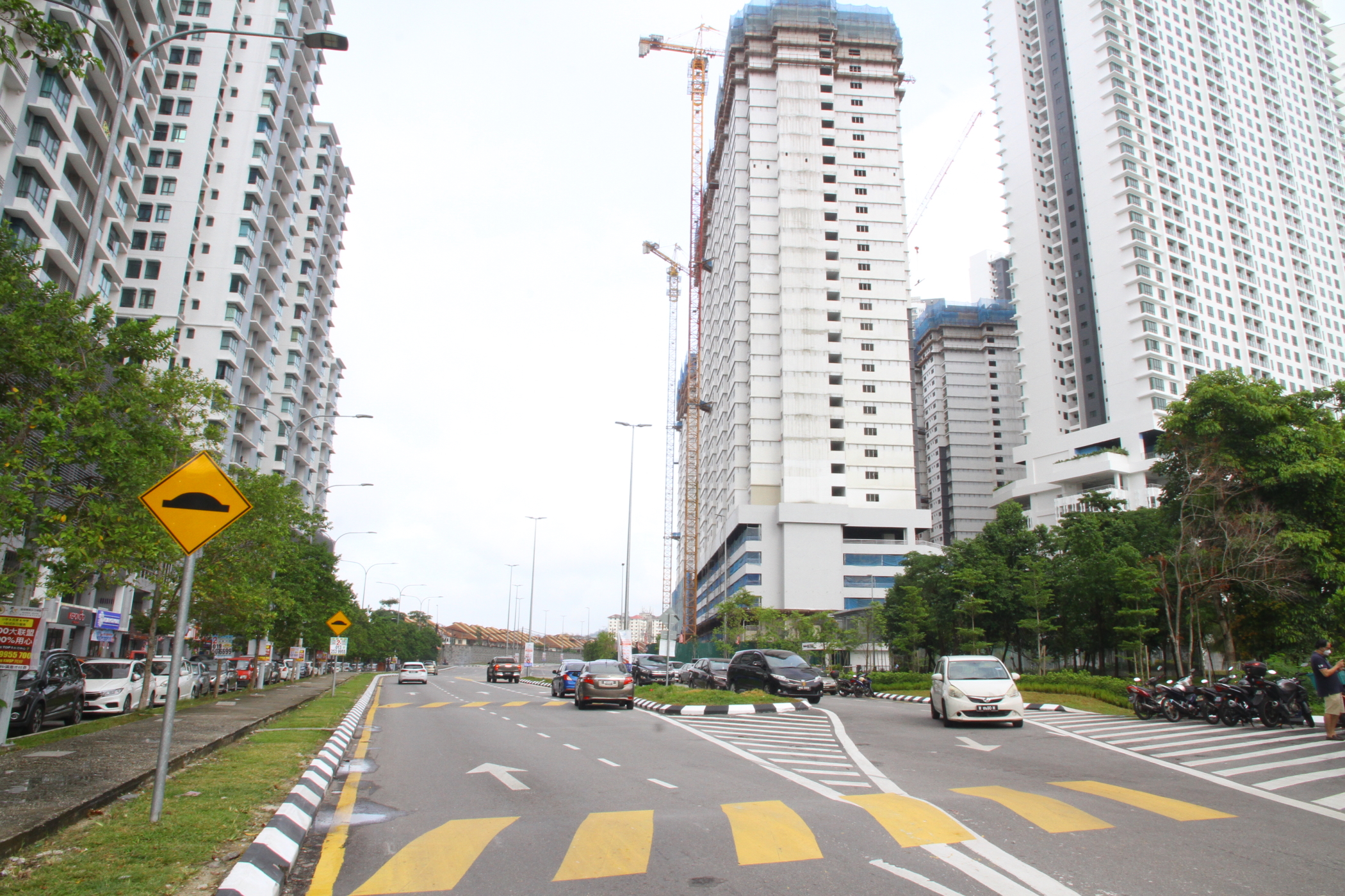 大都会-余保凭PC(美罗柏兰岭西路)7图