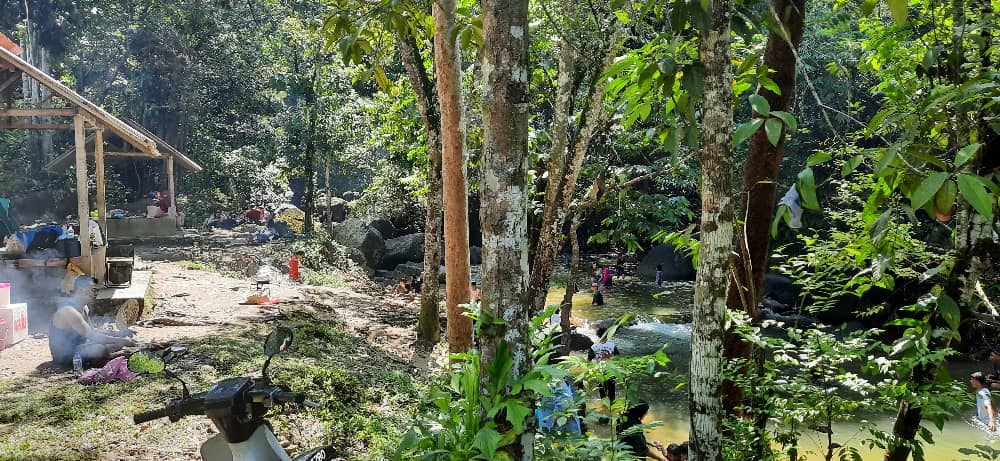 大都会/封面主文/再违反SOP破坏生态县议会要封旅游区/5图