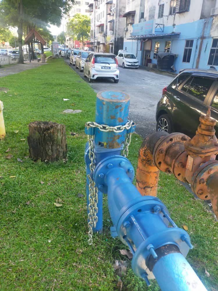 大都会/ME03头/甲洞彩虹美娜公寓被断水