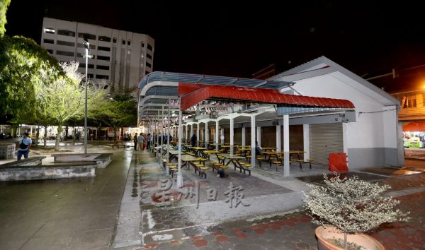 大霹雳时事焦点／怡市长：耗资约280万令吉 新街场夜市遮雨棚明年3月竣工