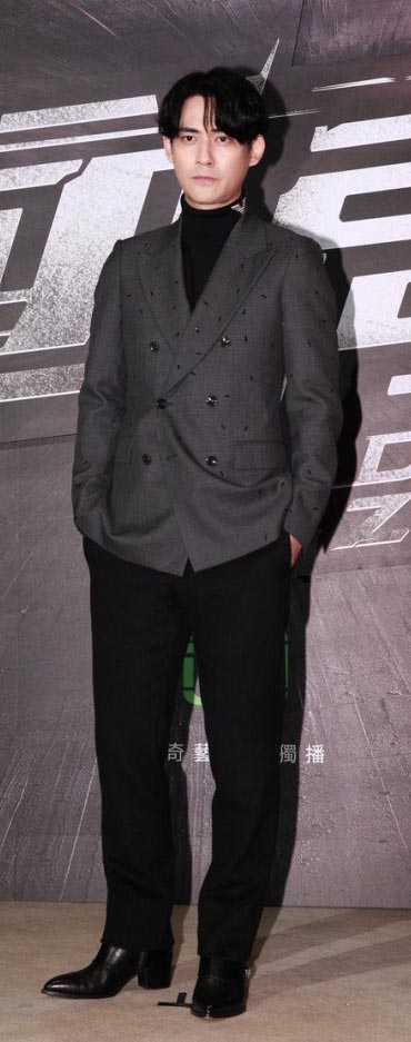 女儿性格敏感需关爱.周渝民放弃生二胎