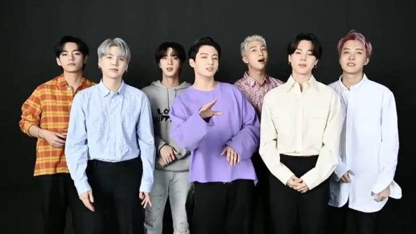 小贾斯汀回归VMA抱大奖．BTS连3年夺年度组合