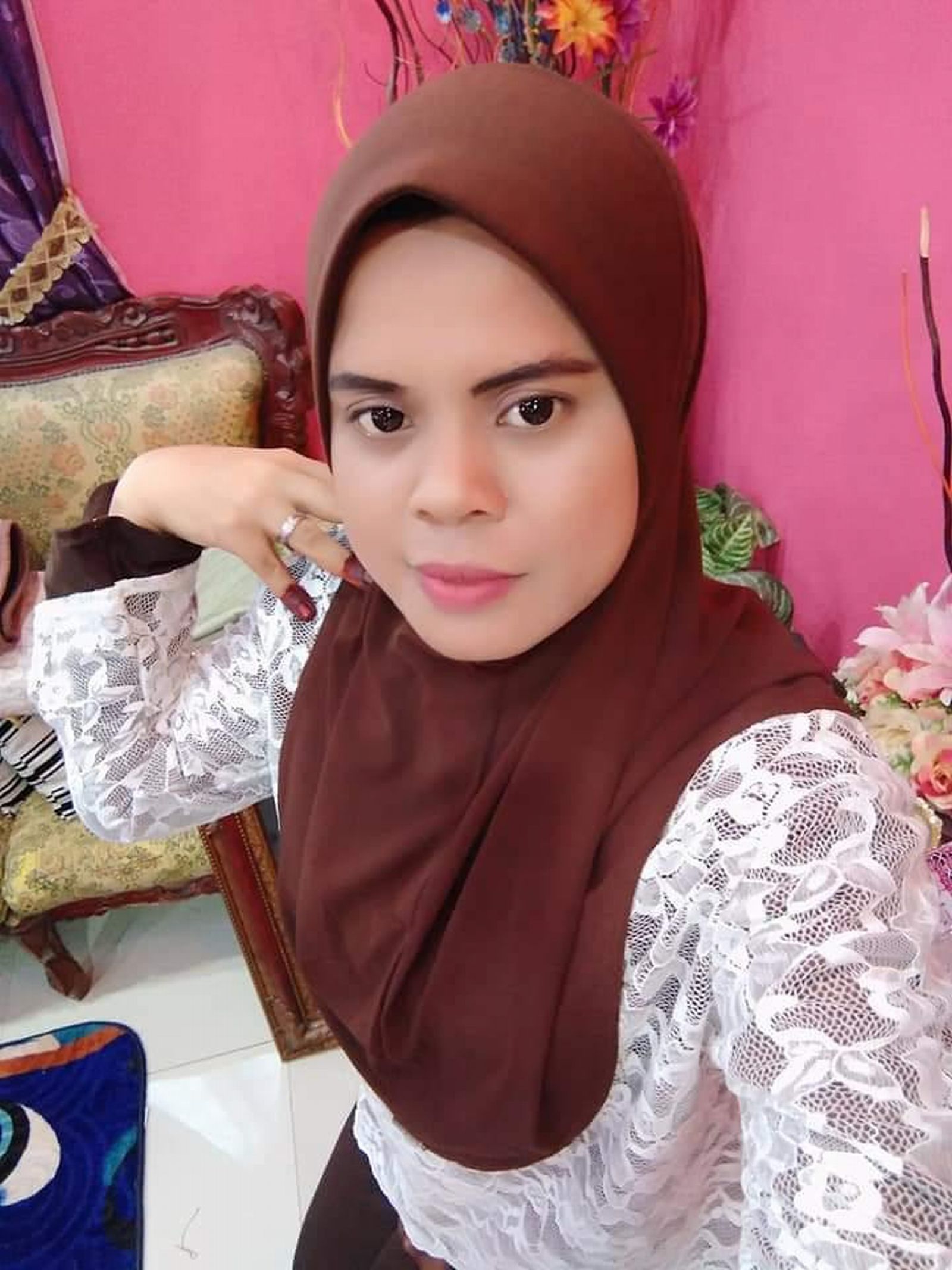 **已签发**柔:已4天无音讯,麻坡警方促民众助寻失踪女子