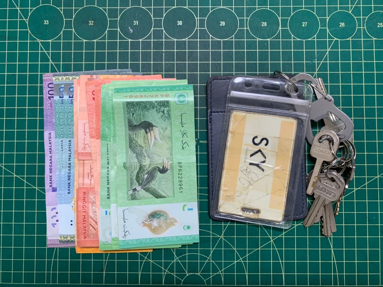 **已签发**柔：**显刊**：薪水2000加抽成，网赌集团社交媒体招募员工