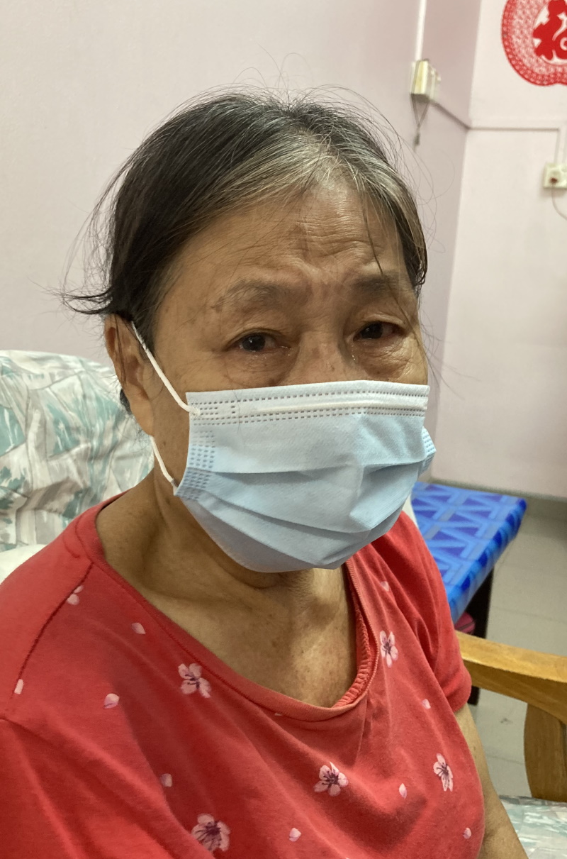 **已签发(请置头条)**柔:第二版头条:【特稿】:冠病导致天伦变色,因冠病失去父母的孩子需要更多援助