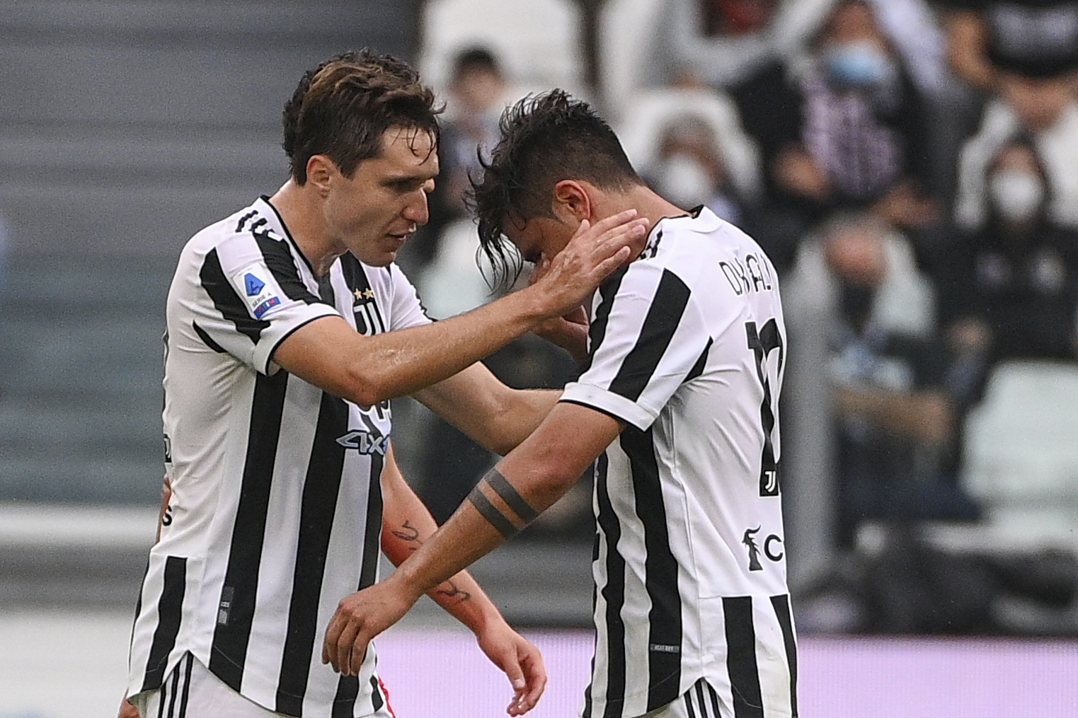 开局6轮大获全胜  拿波利异军突起