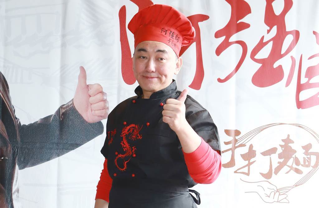 徐亨打脸连千毅.反驳要求直播赚钱